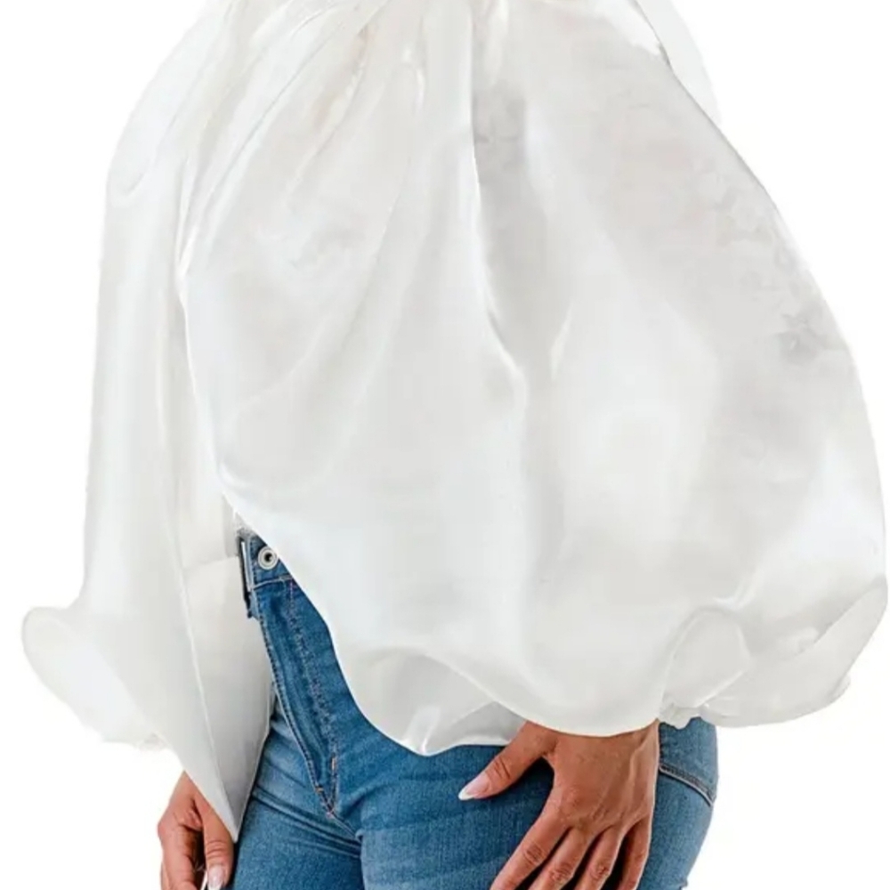 Blouse - Picture 2 of 3